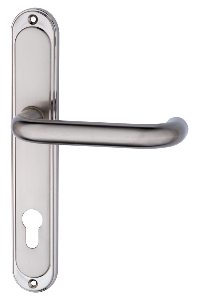 Pintu Rumah Tidak Bisa Ditutup? Ini Cara Mengatasinya! 2 gagang pintu rumah elt