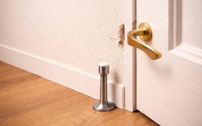 Pintu Sering Membentur Dinding? Ini Fungsi Door Stopper yang Wajib Kamu Tahu